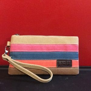 Wristlet